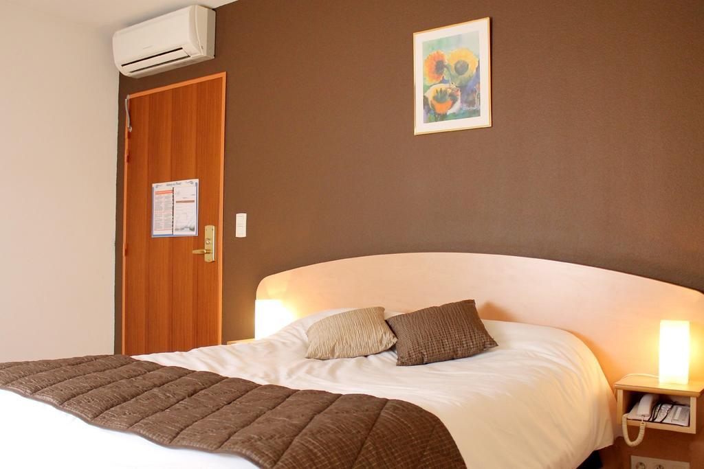 Logis Hotel - Auberge Du Pastel - Hotel 3 Etoiles Et Restaurant Nailloux Экстерьер фото